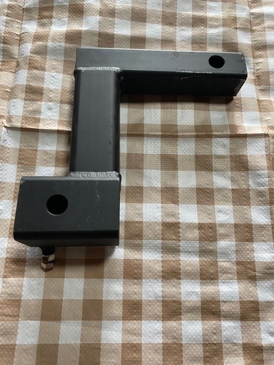 ソレックス40mm用ヒッチメンバー50mmと2インチ変換かさ上げアダプター ソレックス製40mm角ヒッチメンバー用50mm2インチ角に  傾斜付変換アダプター 未塗装1.25インチ用ヒッチメンバー50mmと2インチ変換アダプター CURT製1-1/4インチ 1.25インチヒッチメンバー用  傾斜付き ... ソレックス製40mm角ヒッチメンバー用50mm2インチ角に　傾斜付変換アダプター