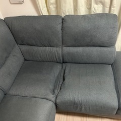 [9/6までに引き取り可能な方］ニトリ　カウチソファー　ウォール3KD