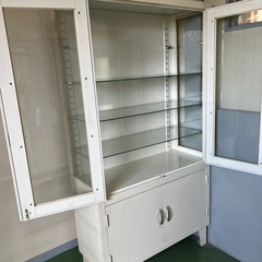 医療用 器械戸棚 22万円