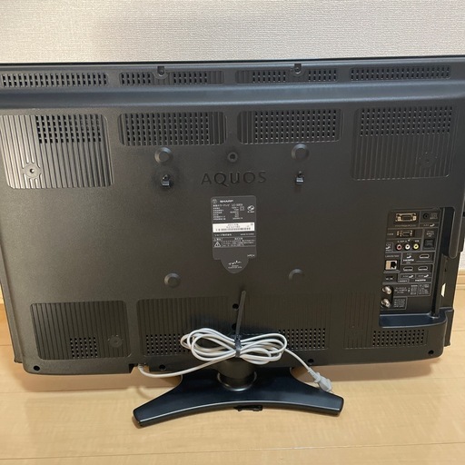 32型テレビ - 液晶テレビ 