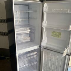 NO 439 🌈北九州市内配送設置無料✨🌈　シャープ SHARP プラズマクラスター冷蔵庫 （271L・右開き） ブラウン系/ダークウッド SJ-PD27A-T