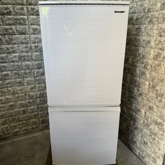 【美品】大阪送料無料★3か月保障付き★冷蔵庫★2020年★シャープ★137L★SJ-D14F-W★R-397