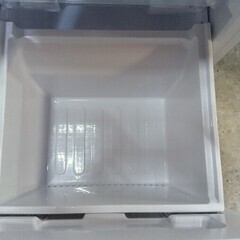 大阪送料無料★3か月保障付き★冷蔵庫★2022年★シャープ★2ドア★SJ-D15H-W★R-471