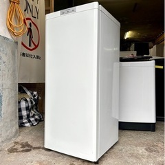 三菱電機】＜冷凍庫＞ノンフロン冷凍庫MF-U12T-W：2022年製【美