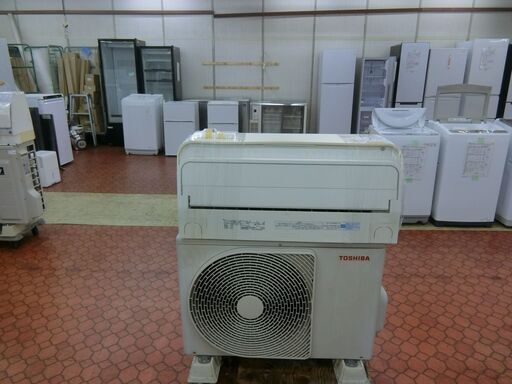 ID 525511　エアコン5.6K　東芝　２０１９年　18～20畳　冷暖　単相200V　RAS-E566R(W)