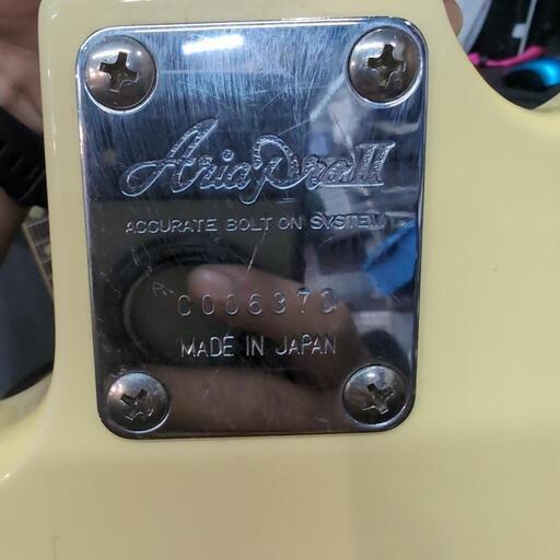 70年代？CAMEL ミニギター Bitch ギター