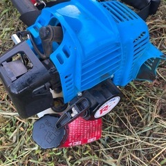 彫刻根付玉 直径:6.4cmエンジン式仮払機 草刈機