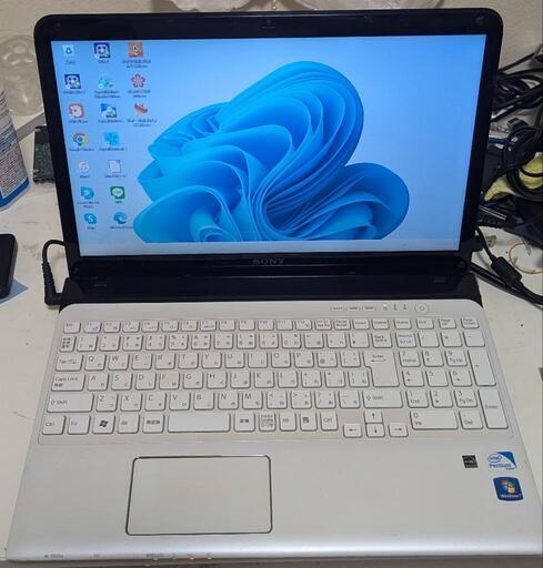 1年保証（Windows 11+Office2021年）SONY VAIO (SVE15113FJW)