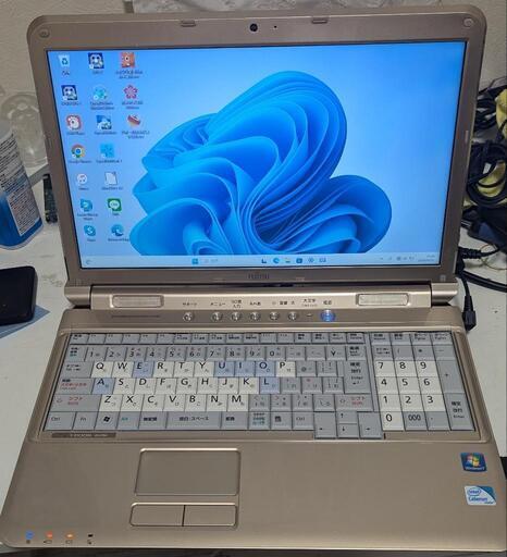 1年保証（Windows 11+Office2021年） FUJITSU LIFEBOOK AH/R4