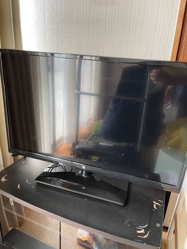 32V型LEDデジタルハイビジョンテレビ
