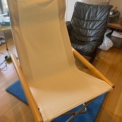 ニーチェアxホワイト　ロッキングタイプ