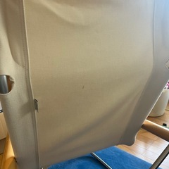 ニーチェアxホワイト　ロッキングタイプ