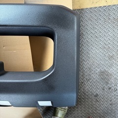 デリカd5前期　三菱純正
フロントバンパープロテクター