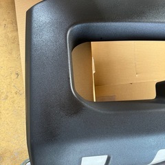 デリカd5前期　三菱純正
フロントバンパープロテクター