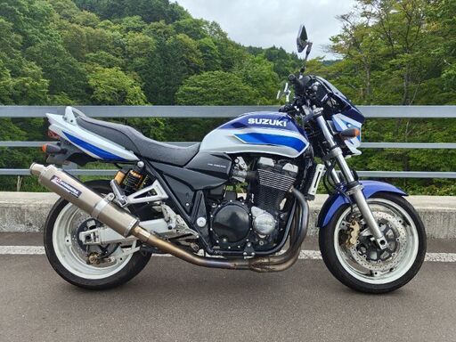 スズキ　GSX1400　油冷　ビッグネイキッド　インジェクション
