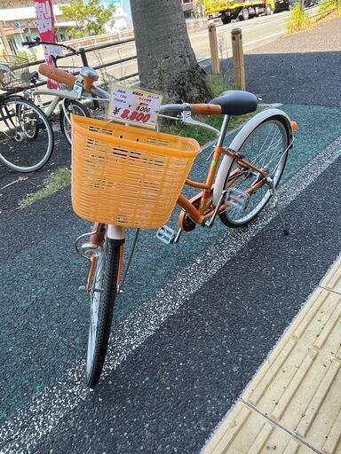 リサイクルショップどりーむ天保山店　No1346　自転車　子供自転車　22インチ　ライト付き　鍵付き　オレンジ