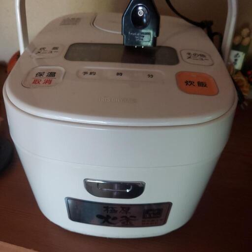 炊飯器　５合炊き