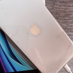 　iPhoneSE 第二世代　64GB 