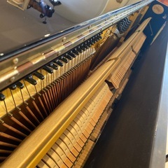 ヤマハ【ピアノ】MC301