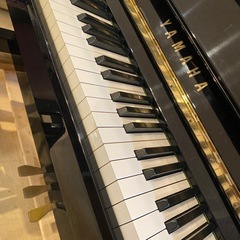 ヤマハ【ピアノ】MC301