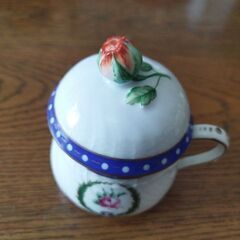 リチャードジノリ ベネチアンローズ蓋付きカップ