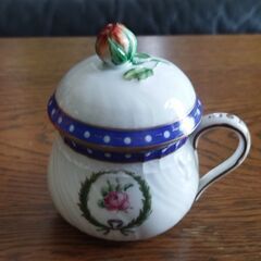 リチャードジノリ ベネチアンローズ蓋付きカップ