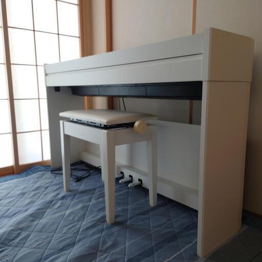YAMAHA　電子ピアノARIUS