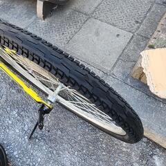 ＭＴＢ自転車　２６インチ　3x６変速　ライト　付き　黄色　配達可能