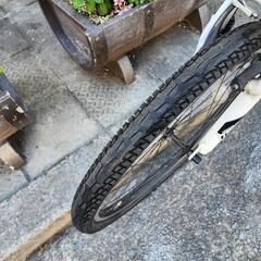 ＭＴＢ自転車　２６インチ　3x６変速　ライト　付き　黄色　配達可能