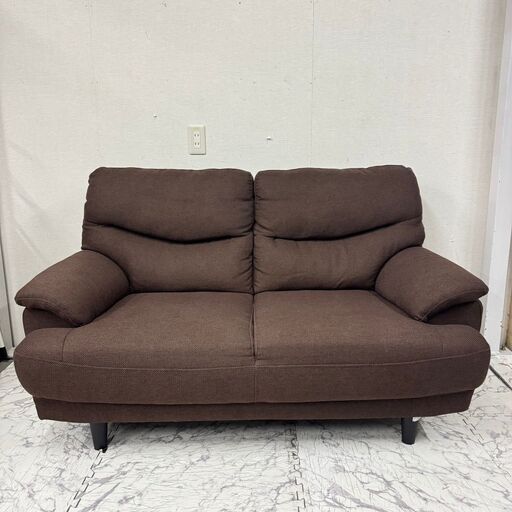 19541  NITORI 2人掛けソファ　幅143cm   ◆大阪市内・東大阪市他 6,000円以上ご購入で無料配達いたします！◆ ※京都・高槻・枚方方面◆神戸・西宮・尼崎方面◆生駒方面、大阪南部方面　それぞれ条件付き無料配送あり！