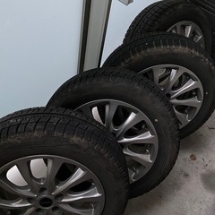 スタッドレスタイヤ タイヤホイールセット4本