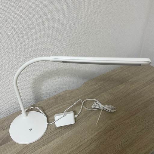 デスクスタンド