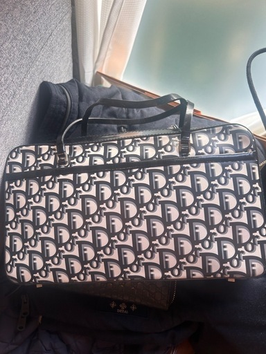 【ほぼ新品】Dior 2点セット　ハンドバッグ、クラッチバッグ
