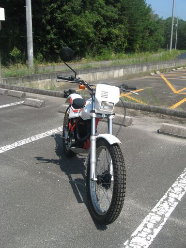 ホンダ TLR200 東広島市 昭和のバイクですが！キレイにしてみました！