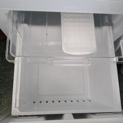 Hisense 冷蔵庫 18年製 180L TJ7218