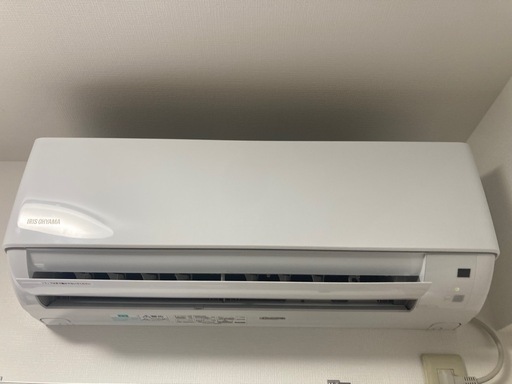 大型エアコン18畳　22年モデル