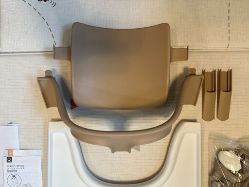 【ストッケ トリップトラップ ベビーセット、トレイ、ハーネス付き_美品】