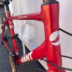 クロスバイク エスケープR3 身長175-185cm 定価4.4万円 700c