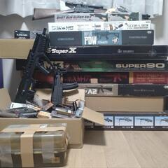 中古品 エアガン本体合計14丁！！ スコープ 改造パーツ 一丁だけ新品  オンライン支払いOK 値下げしました！！※これ以上の値下げはできません まだ受け付けてます！ 中古品 エアガン本体合計14丁！！ スコープ 改造パーツ 一丁だけ新品