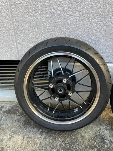 z900rs 純正ホイールタイヤセット前後 2018年式z900rs前後タイヤ