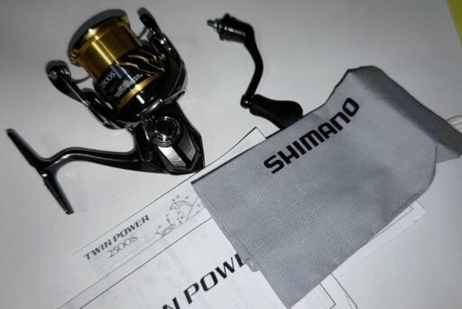 新品未使用　美品★シマノ20ツインパワー2500S