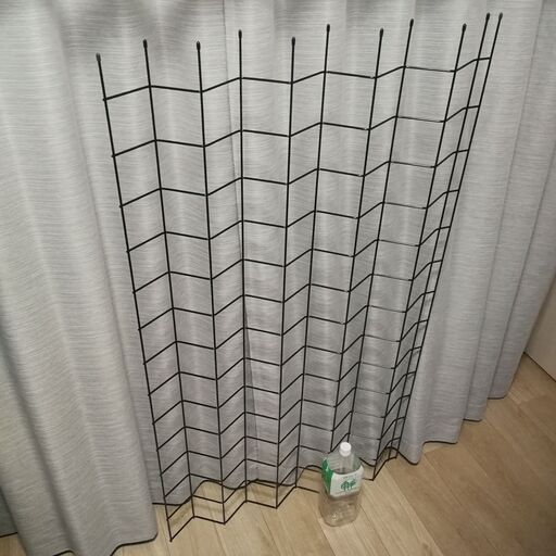 【ワイヤーネット/メッシュパネル】ブラック　高耐久　重量物も掛けられます