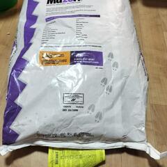 〜Mazuri PARROT BREEDER DIET〜１１､３kg