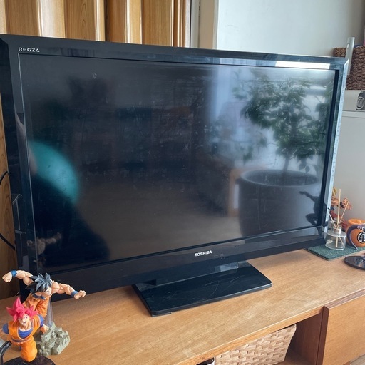 TOSHIBA　40型　REGZA　ハイビジョン液晶カラーテレビ　40A1