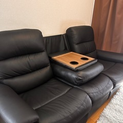 電動リクライニング3人掛けソファ