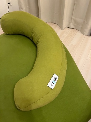 Yogibo Midi green \u0026 Long Moon Pillowヨギボー　ミディ　ロング　ムーン　ピロー　セット