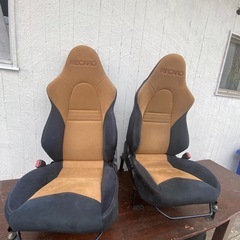 ⭐️RECARO⭐️2脚⭐️黒とベージュコンビ⭐️JB23 ジムニー用シートレール