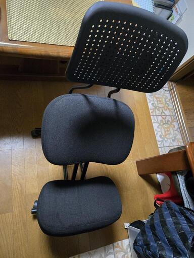 サンワダイレクト　姿勢矯正椅子　椅子　イス　バランスチェア　腰