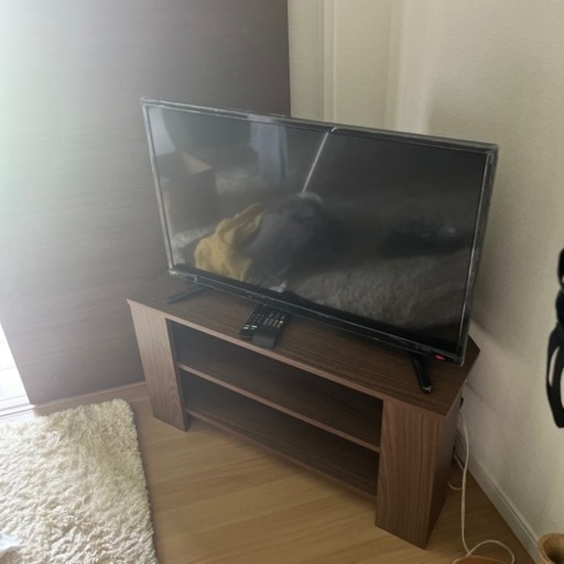 テレビ（テレビ台付き）
