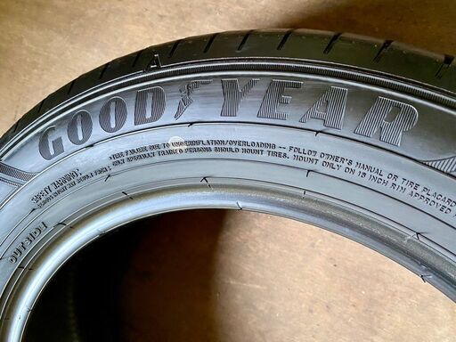 GOODYEAR Efficient Grip 195/60R16 89H 中古タイヤ4本セット 中古 GOODYEAR Efficient Grip 195/60R16 89H 中古タイヤ4本セット 中古